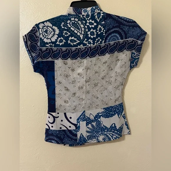 Etro Silk faux wrap style paisley floral top size 42 US size 6 - Picture 2 of 5